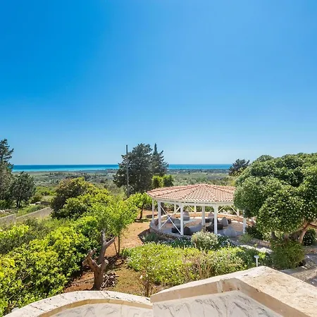Amoenitas Villa