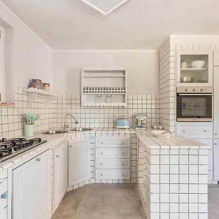 Amoenitas By Perle Di Puglia